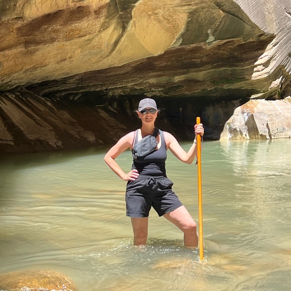 Meet your Posher, Christine - Picture 3 of 4